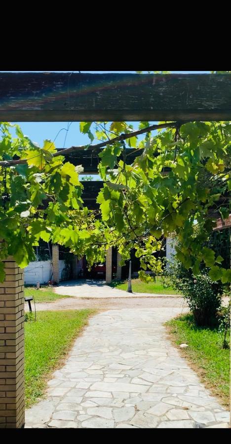 Village Dimopoulos Rodhodháfni 외부 사진