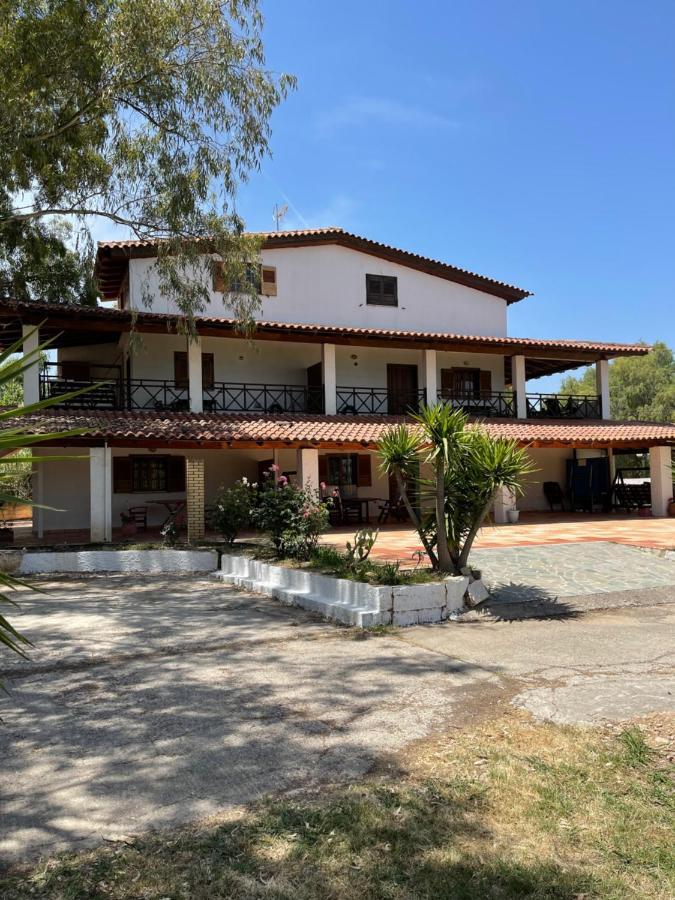 Village Dimopoulos Rodhodháfni 외부 사진